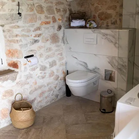 Rustic San Lorenzo With Pool In Umag Babici